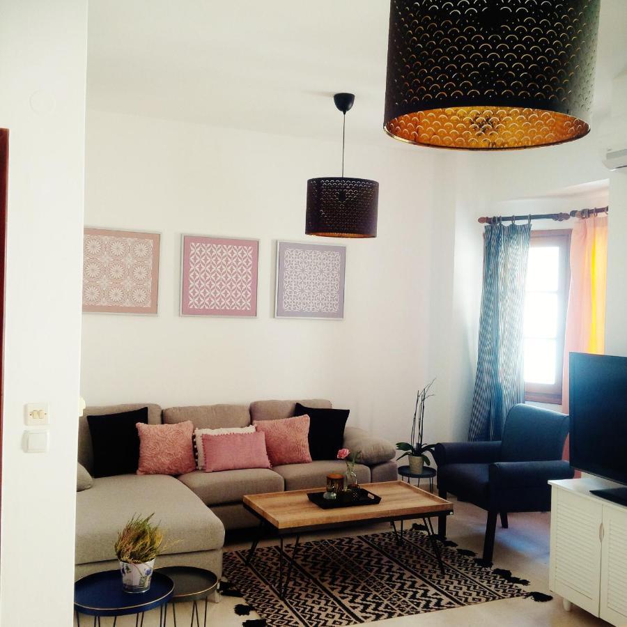 The Central كاندية المظهر الخارجي الصورة